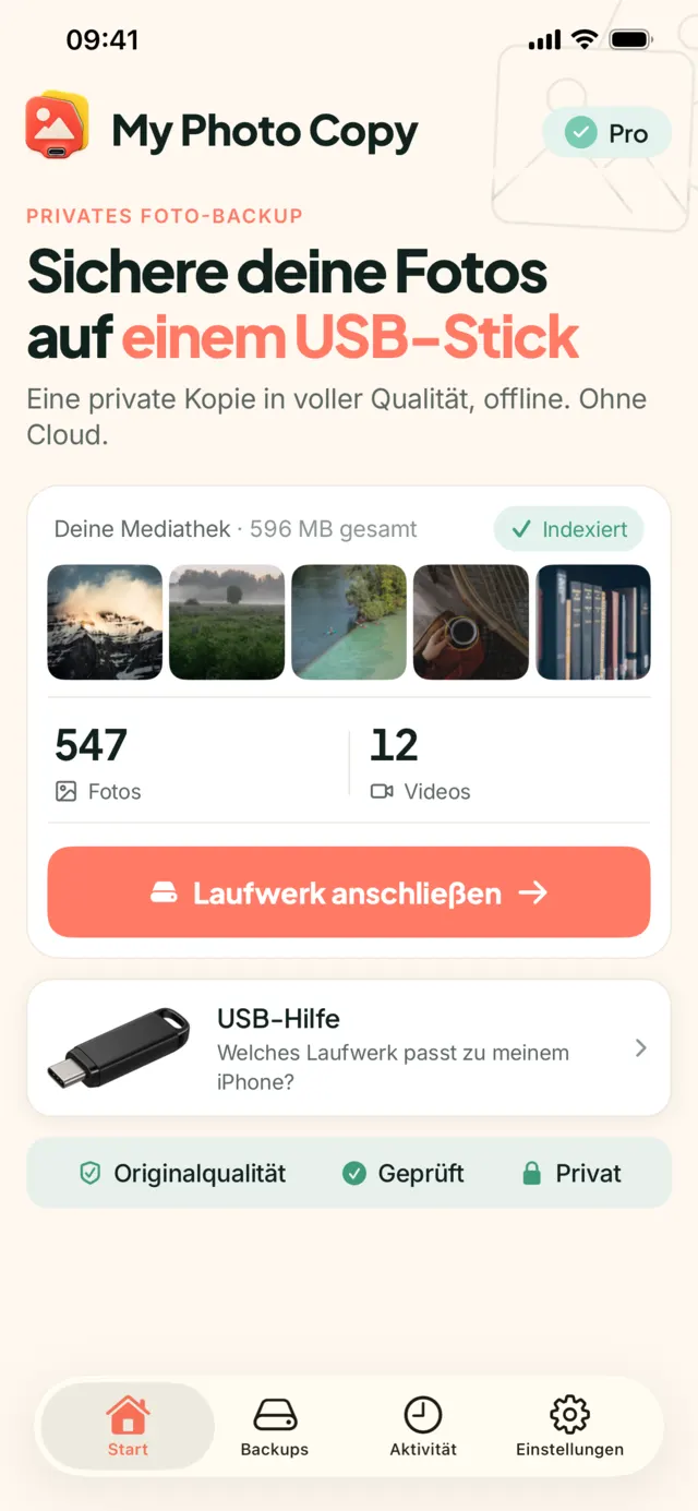 Startbildschirm von My Photo Copy: deine Mediathek mit 547 Fotos und 12 Videos