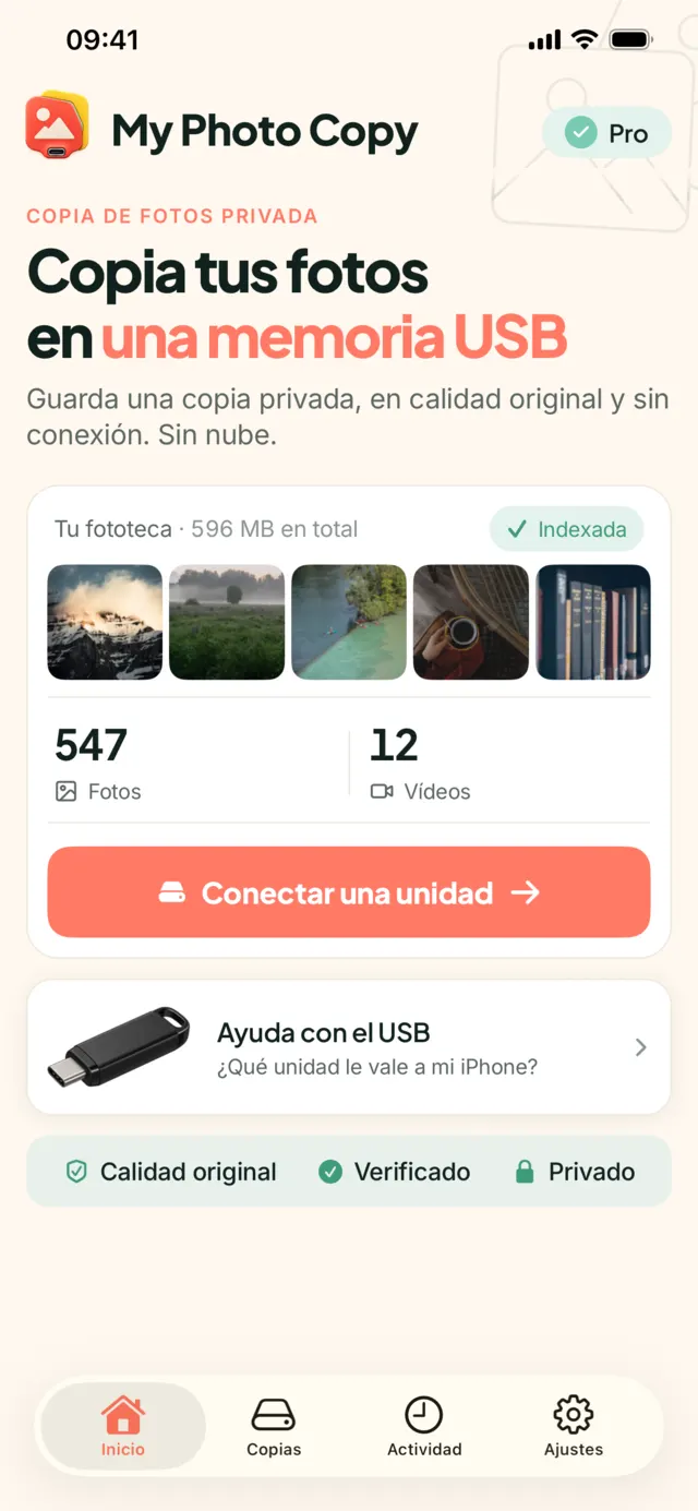 Pantalla de inicio de My Photo Copy: tu fototeca, con 547 fotos y 12 vídeos